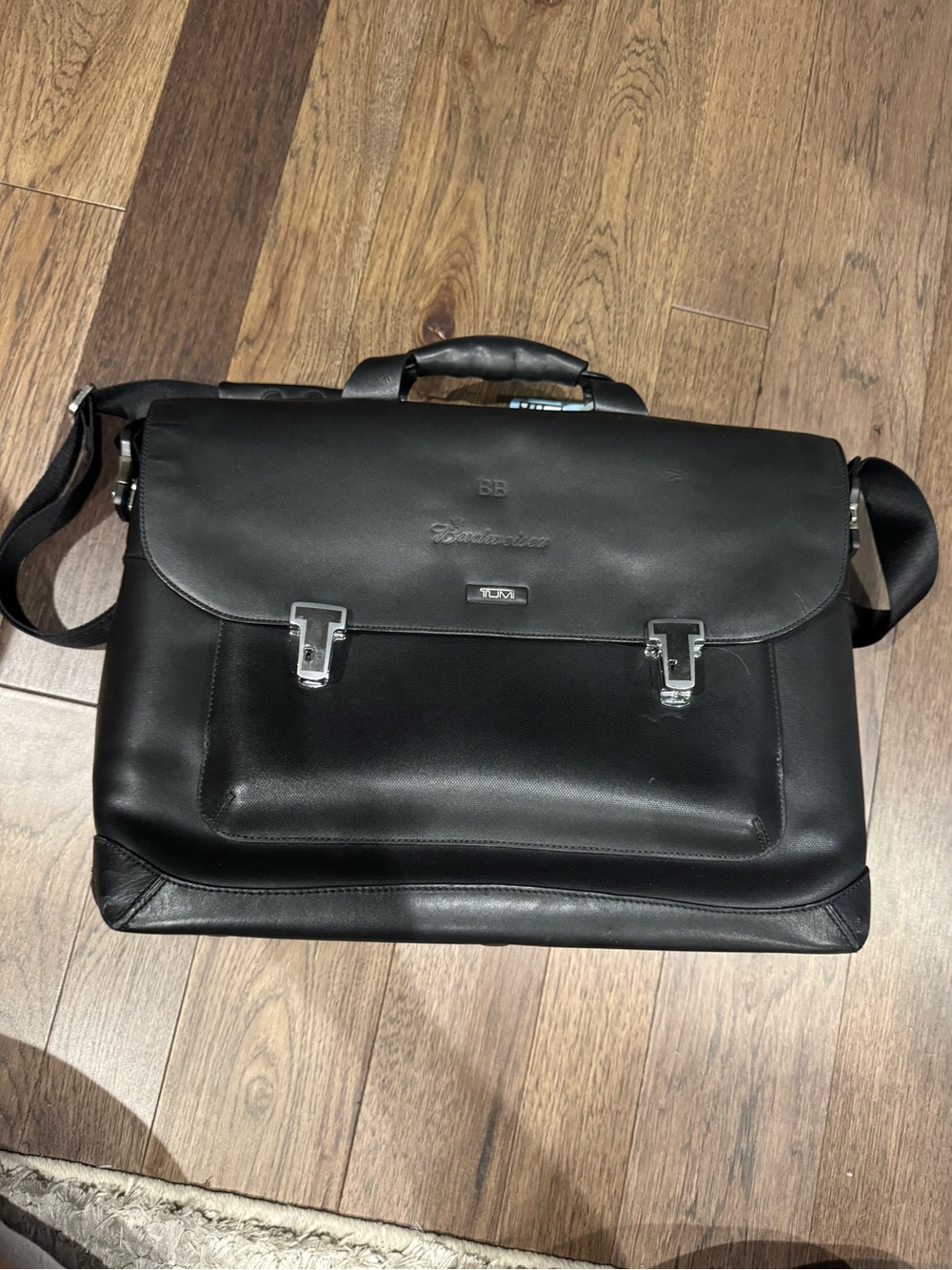 Tumi Black Leather Formula T Briefcase Messenger Bag with Outer Compartment